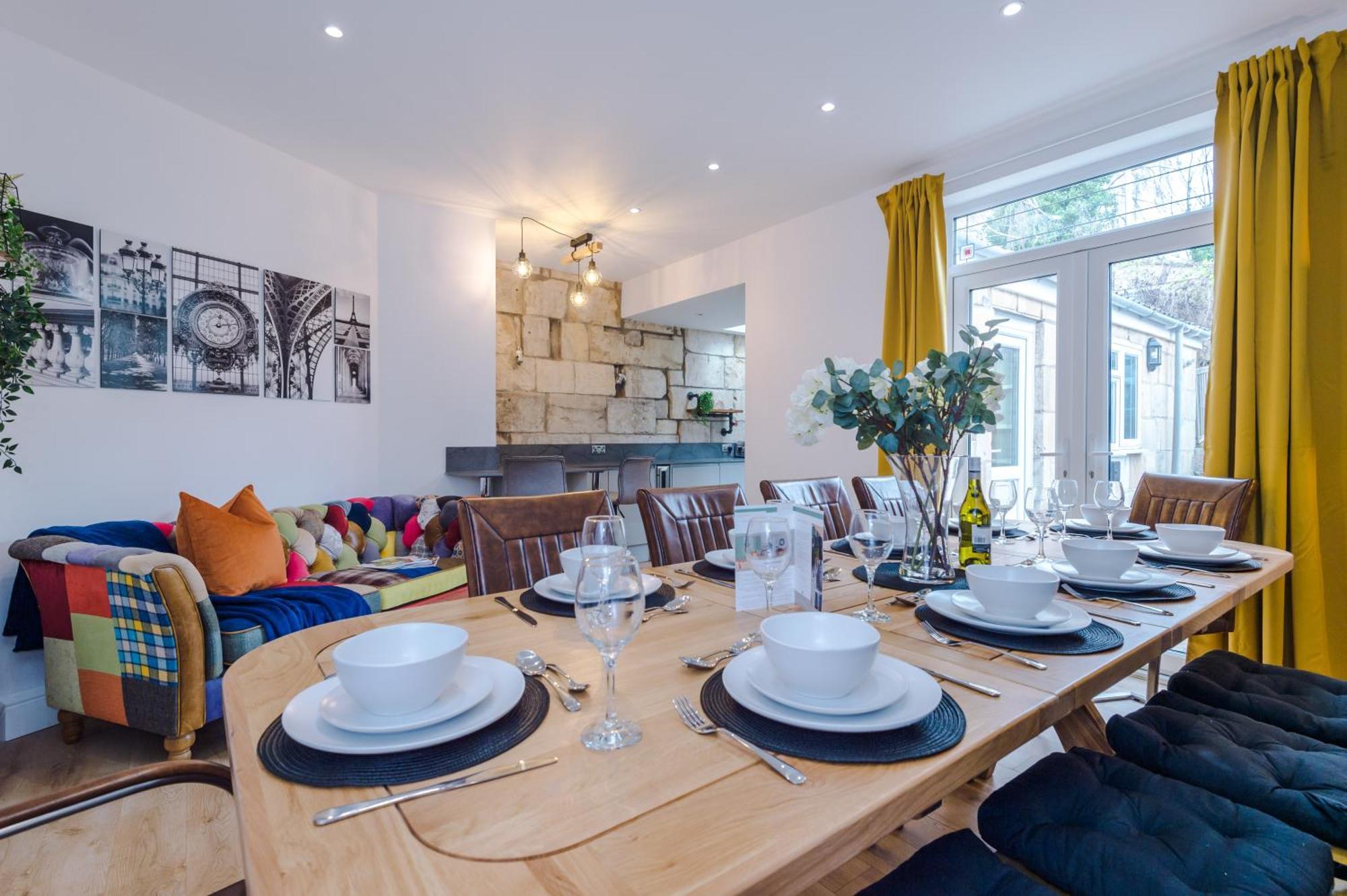 Incredible - Five Bedroom - 7 Actual Beds - 6 Bathroom House By Purestay - Central Bath With Parking Exteriér fotografie