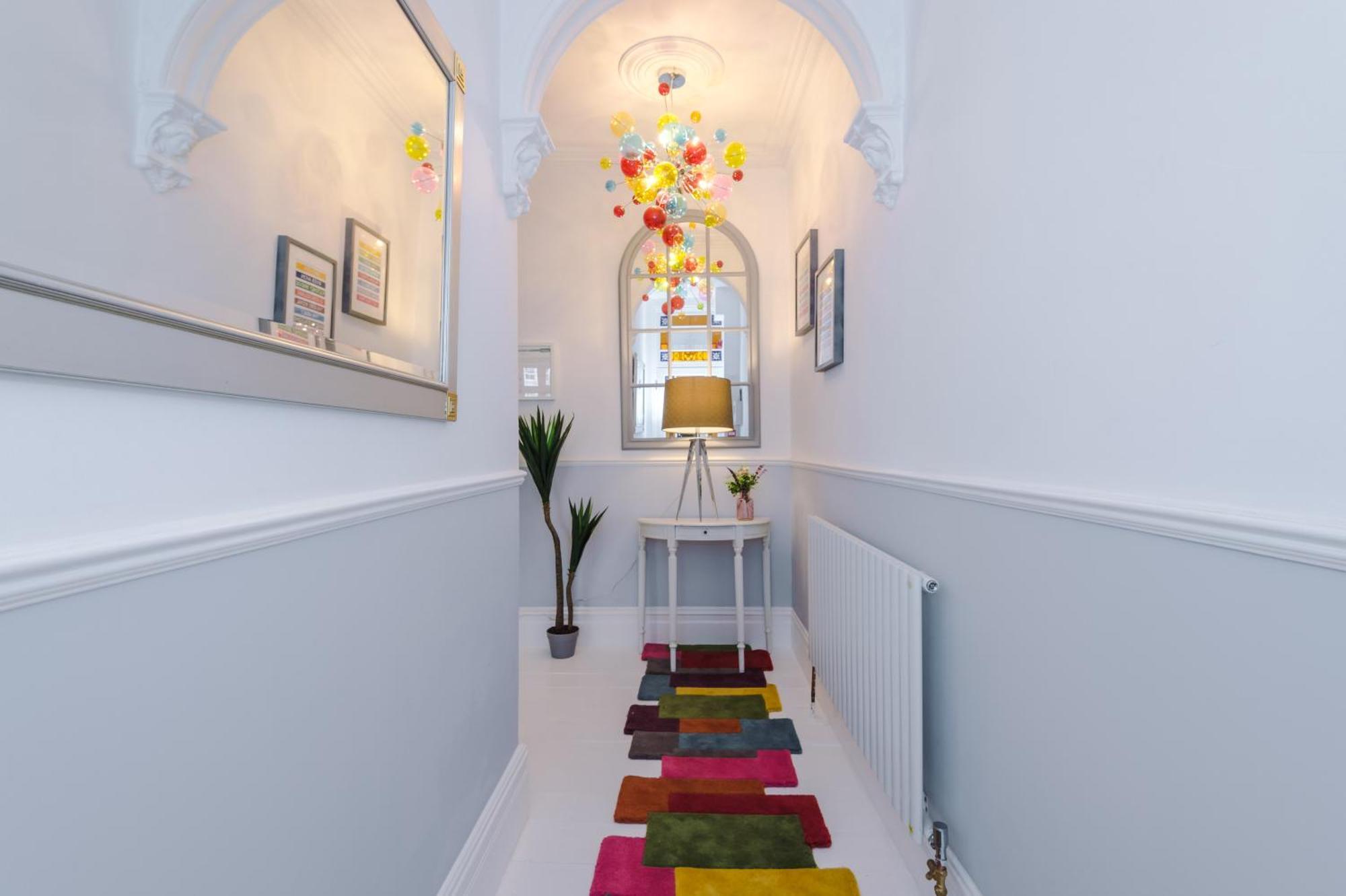 Incredible - Five Bedroom - 7 Actual Beds - 6 Bathroom House By Purestay - Central Bath With Parking Exteriér fotografie
