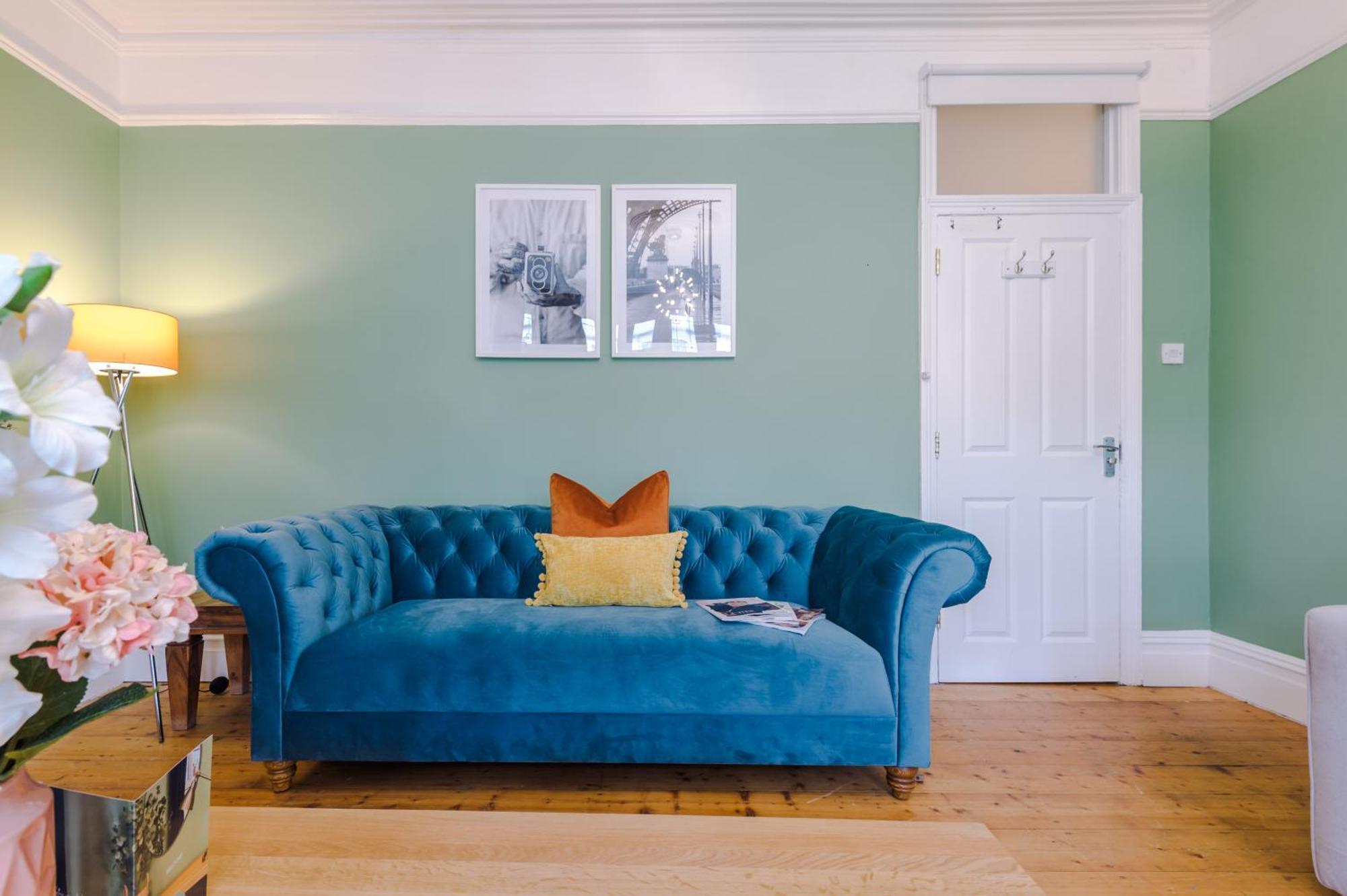 Incredible - Five Bedroom - 7 Actual Beds - 6 Bathroom House By Purestay - Central Bath With Parking Exteriér fotografie