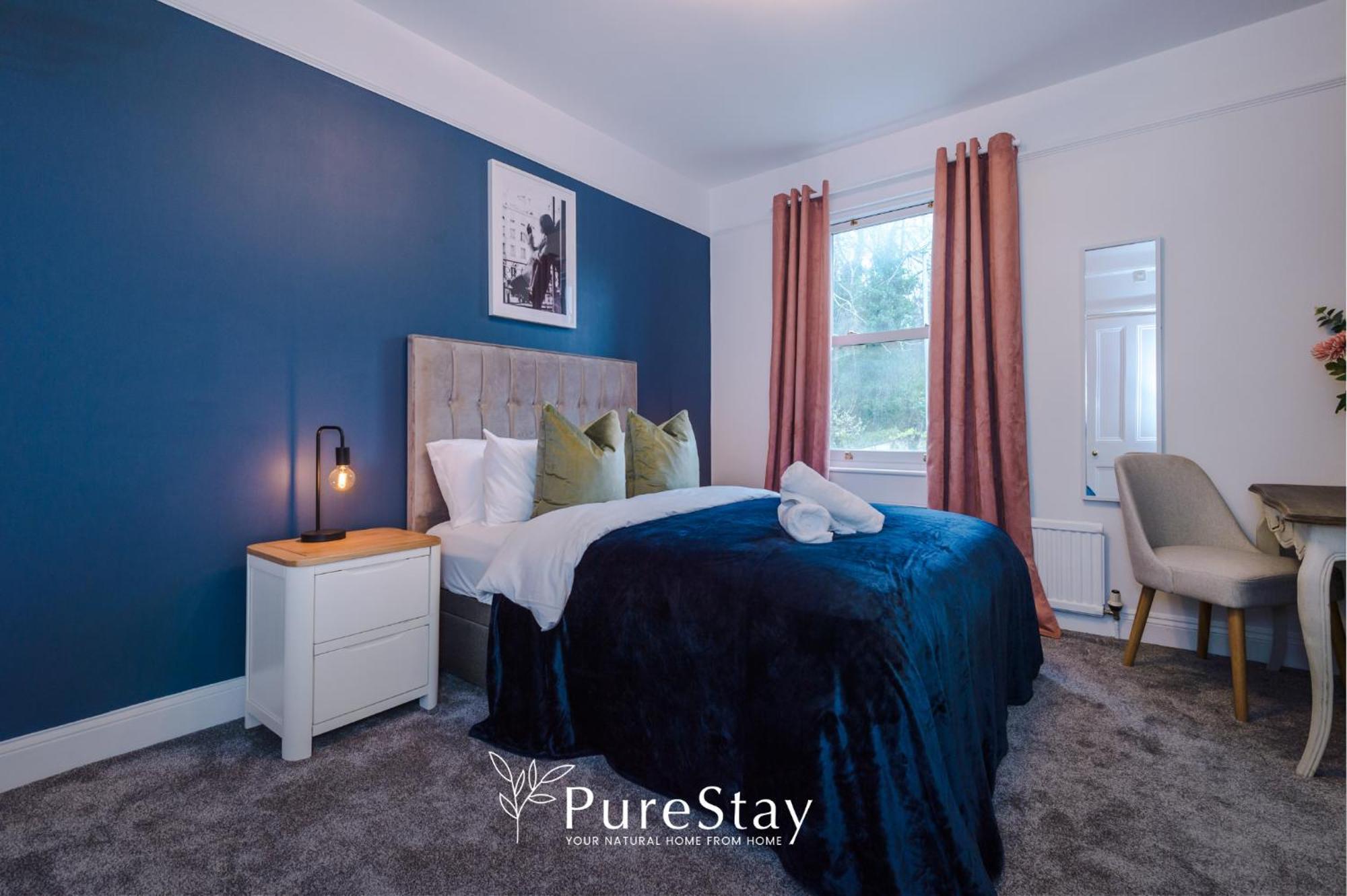 Incredible - Five Bedroom - 7 Actual Beds - 6 Bathroom House By Purestay - Central Bath With Parking Exteriér fotografie