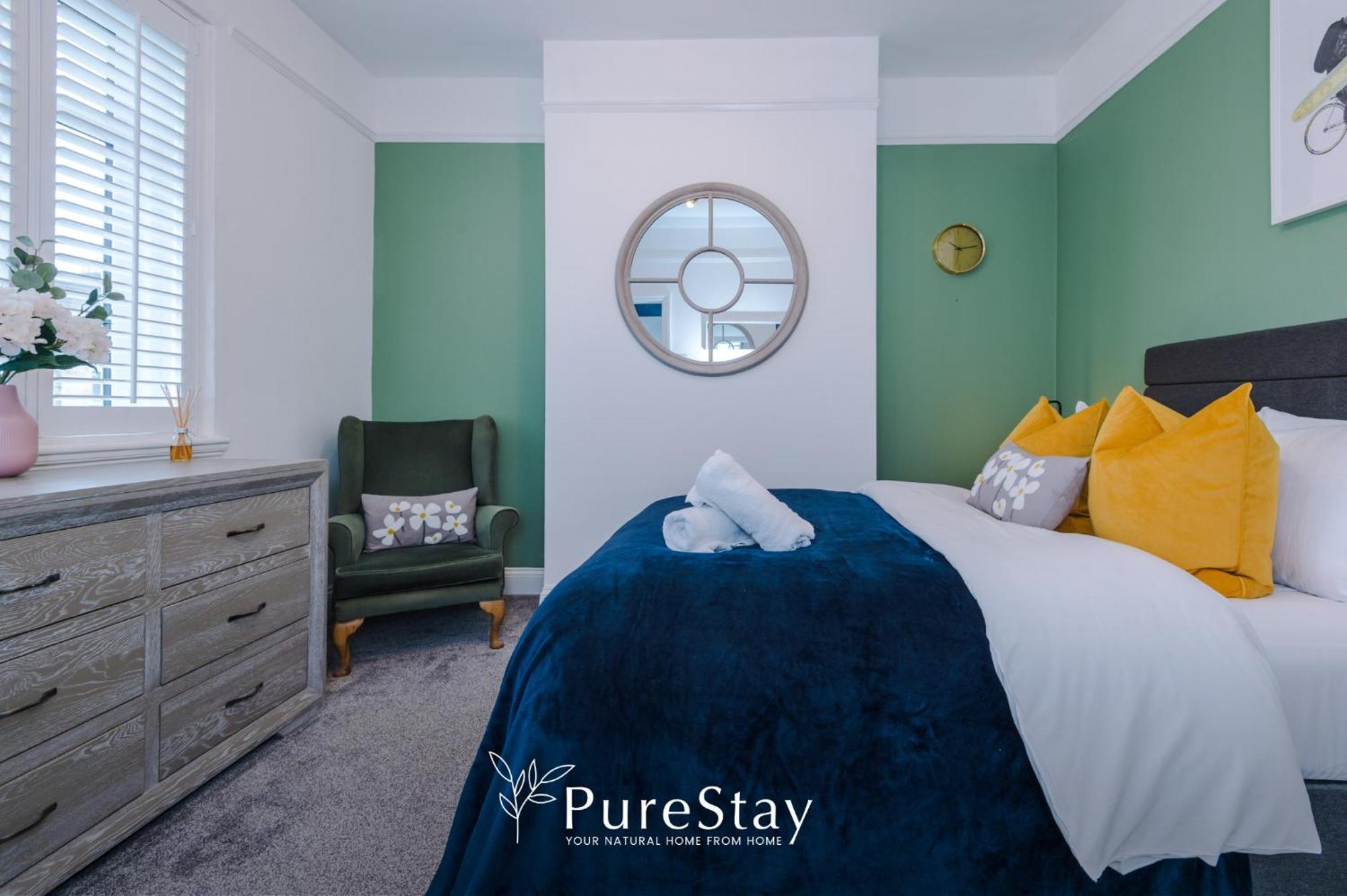 Incredible - Five Bedroom - 7 Actual Beds - 6 Bathroom House By Purestay - Central Bath With Parking Exteriér fotografie